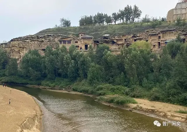 小中见大红石峡(图3)