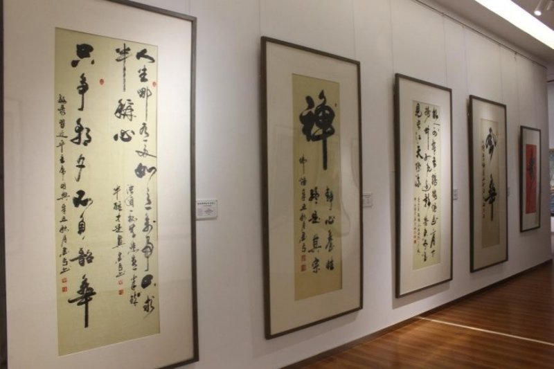 聚焦经典 盛世丹青——梁英书法作品展在北京炎黄艺术馆隆重展出